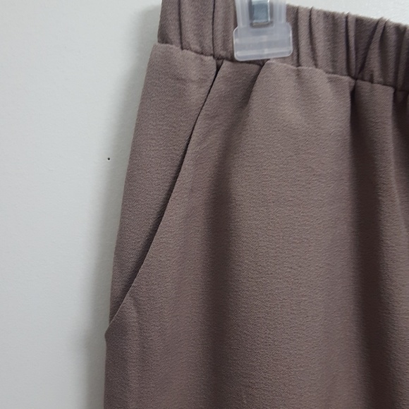 Woven Trousers// Beige Dress Pants - Picture 4 of 4